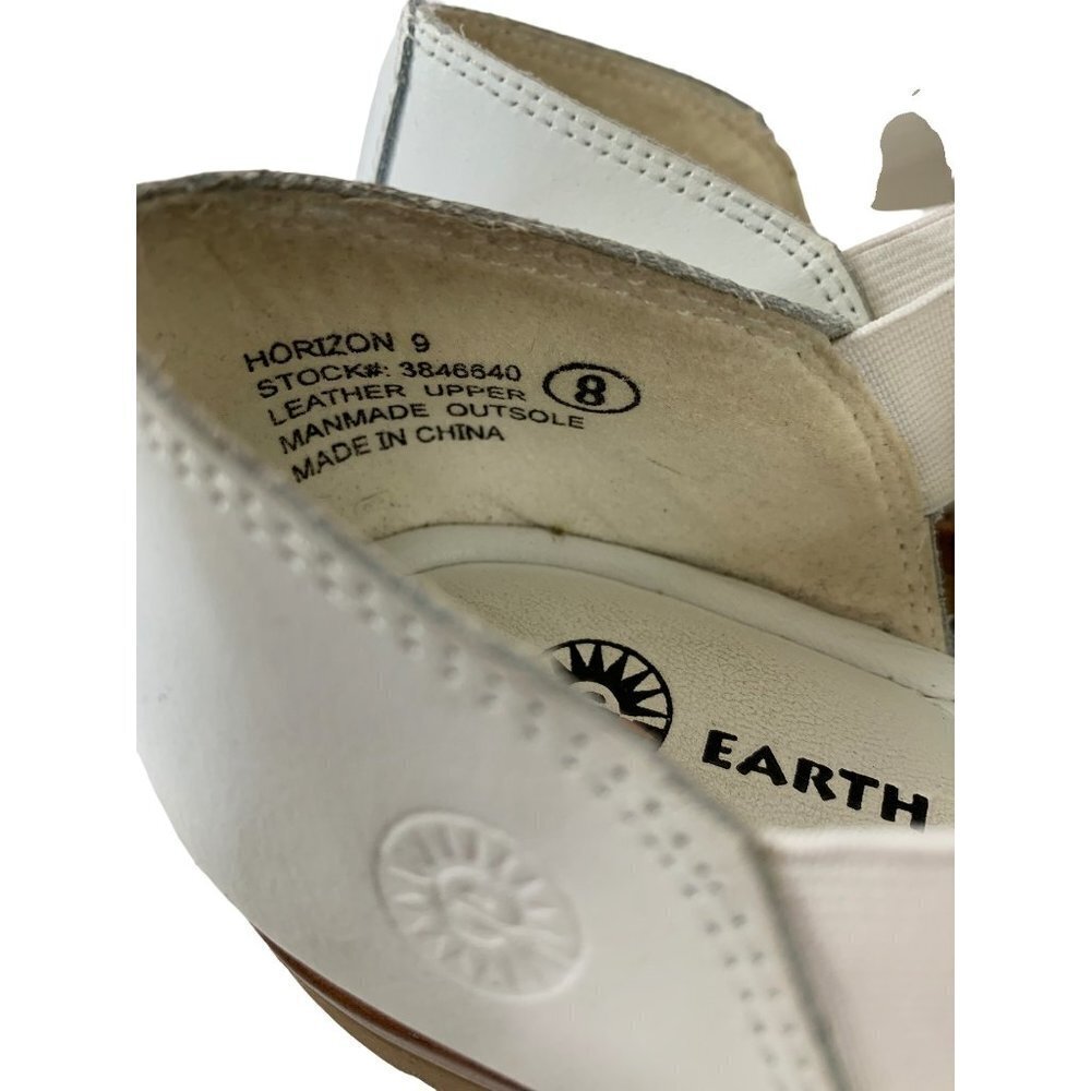 Earth Shoe Women's White Sandals - Picture 7 of 8